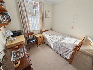 Photo 6- click for photo gallery